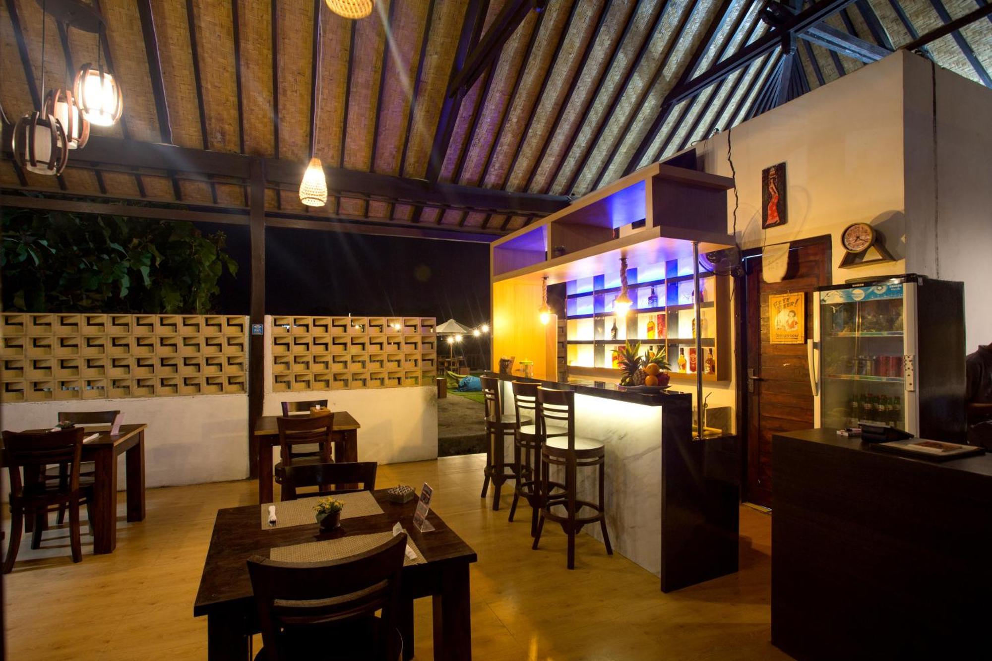 Abasan Hill Hotel And Spa Toyapakeh Extérieur photo