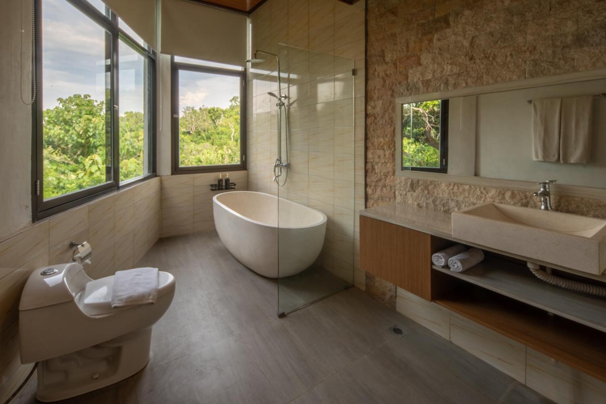 Abasan Hill Hotel And Spa Toyapakeh Extérieur photo