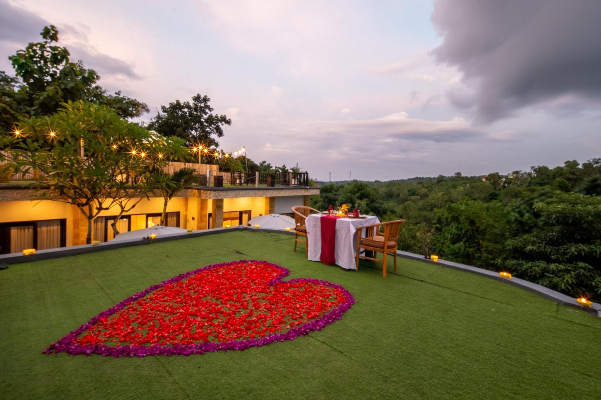 Abasan Hill Hotel And Spa Toyapakeh Extérieur photo